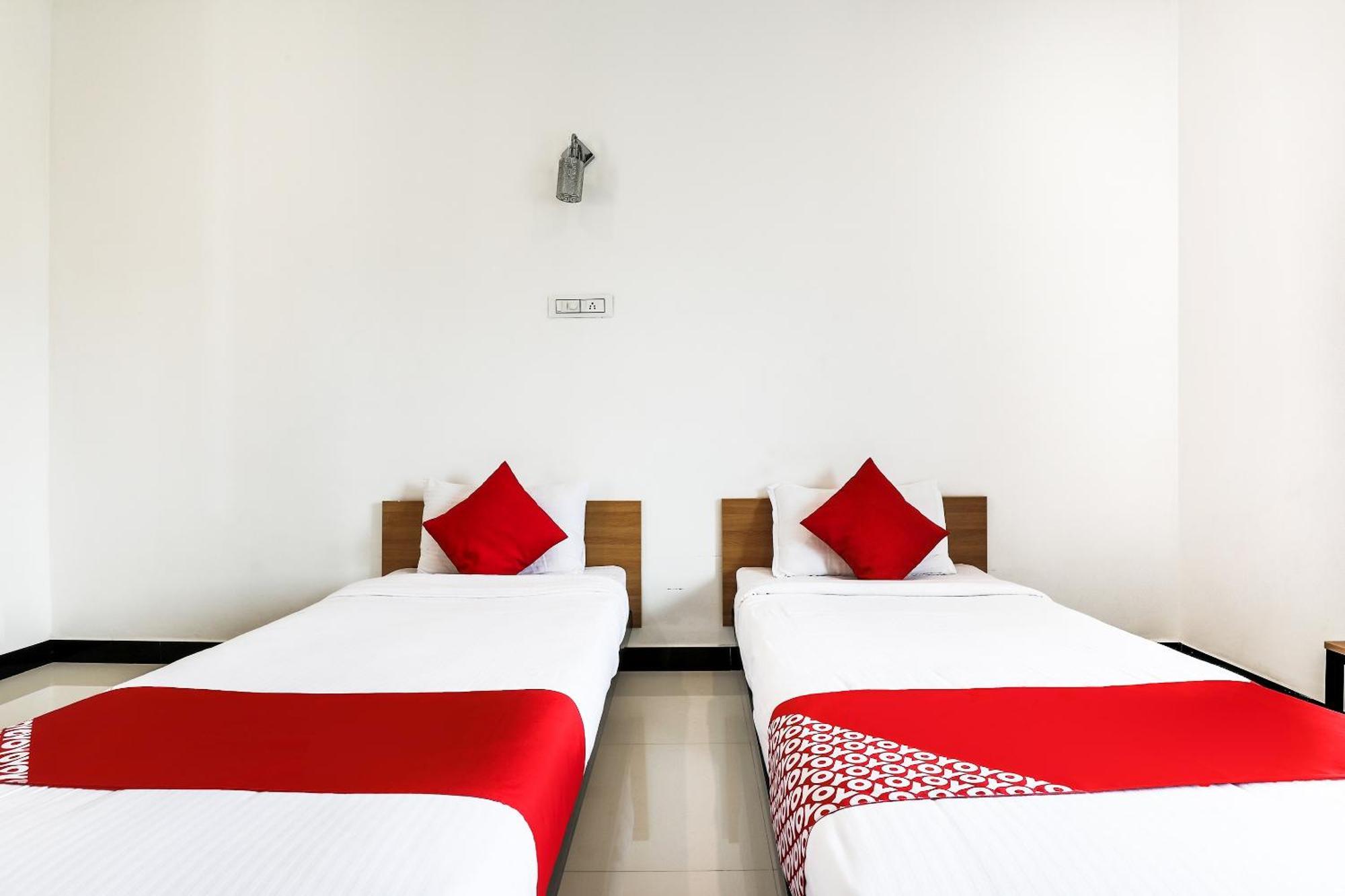 Hotel O Black Pearl Residency Pilamedu Exterior foto