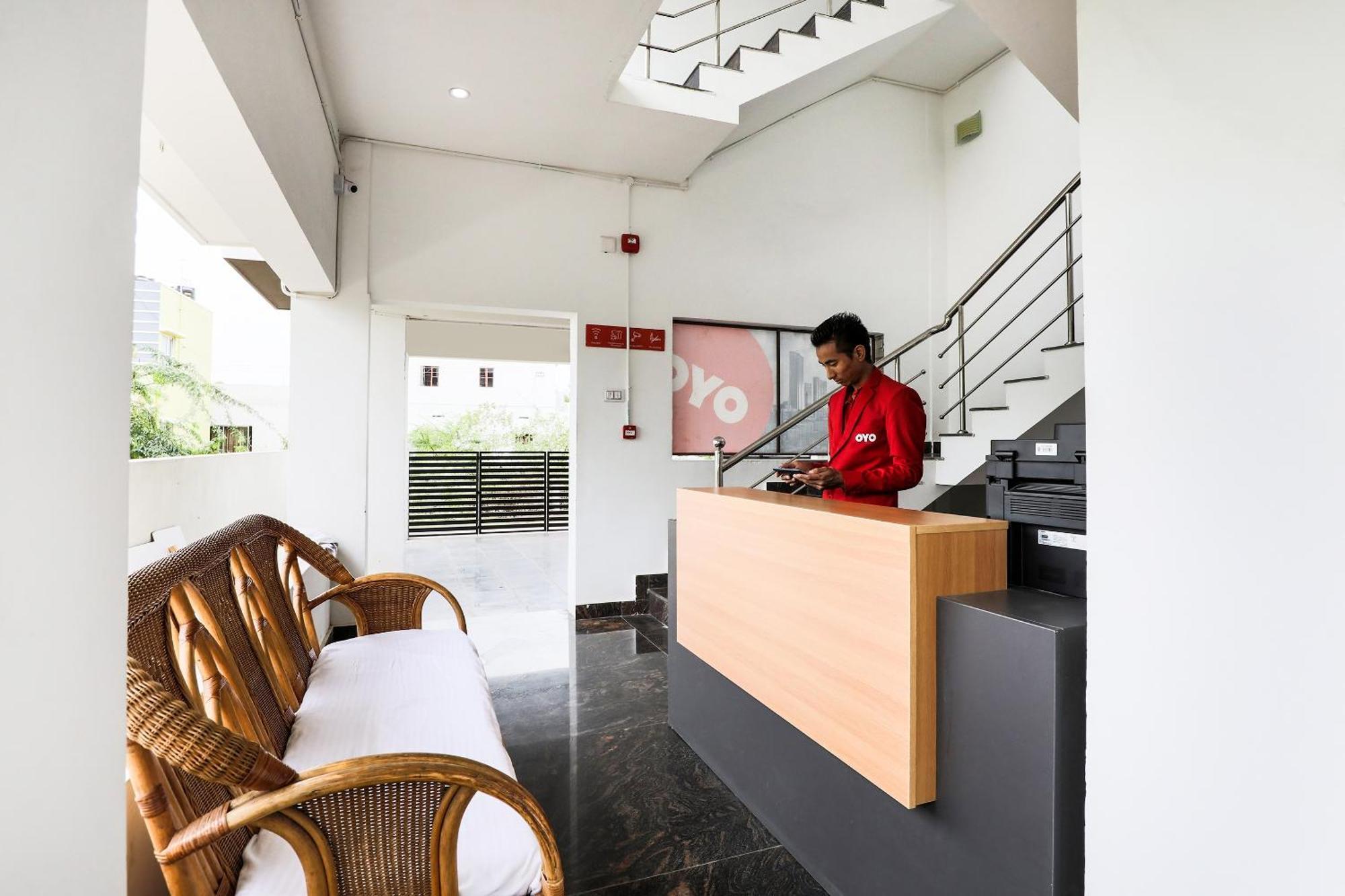 Hotel O Black Pearl Residency Pilamedu Exterior foto