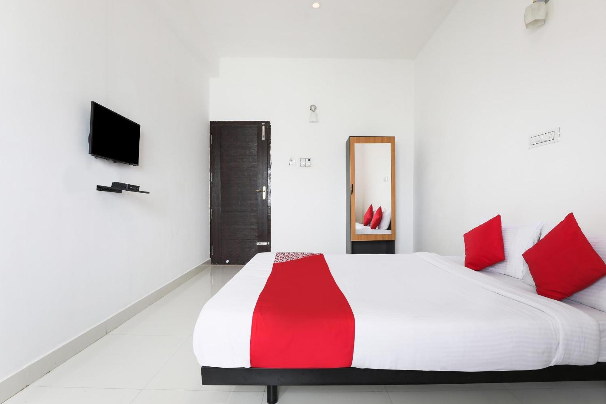 Hotel O Black Pearl Residency Pilamedu Exterior foto