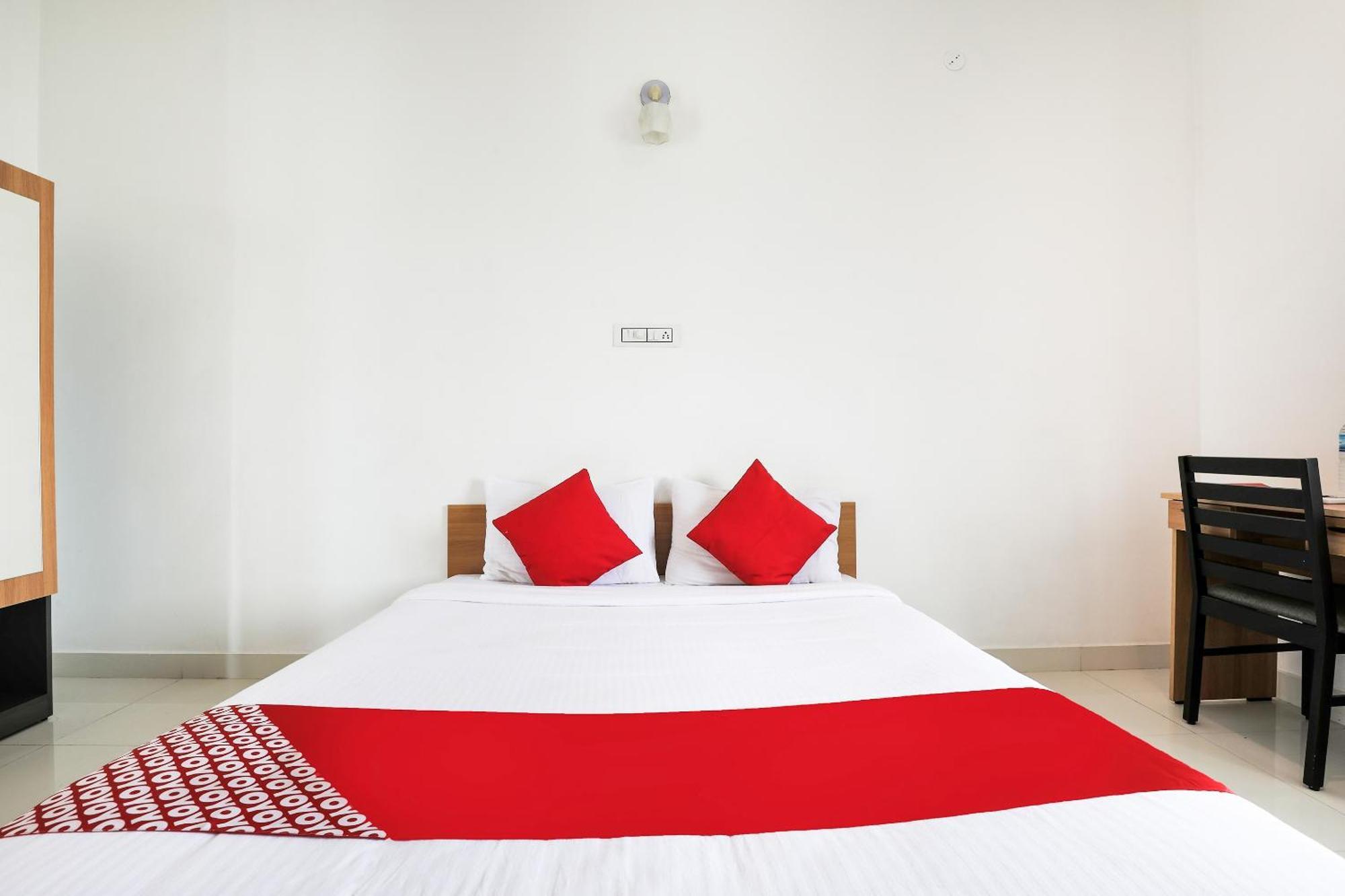 Hotel O Black Pearl Residency Pilamedu Exterior foto